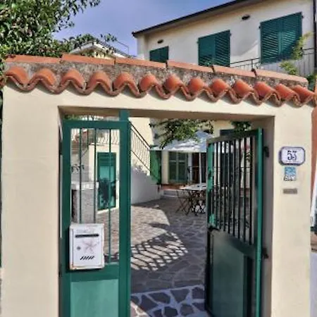Apartmán L'arancio Marina di Campo